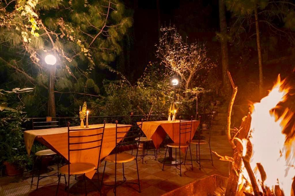 צ'איל Nature View Resort !! A Four Star Lavish & Luxury Resort מראה חיצוני תמונה